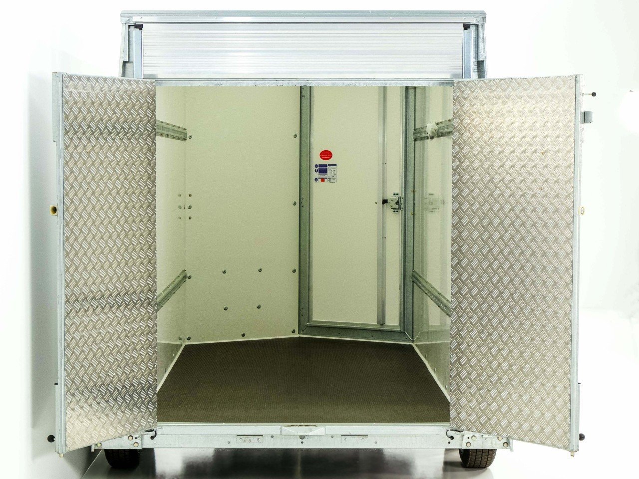 Ifor Williams Reboque fechado BV 105 147x300cm H:183cm 2,7t, Combinação de portões, -Novo - Image 5
