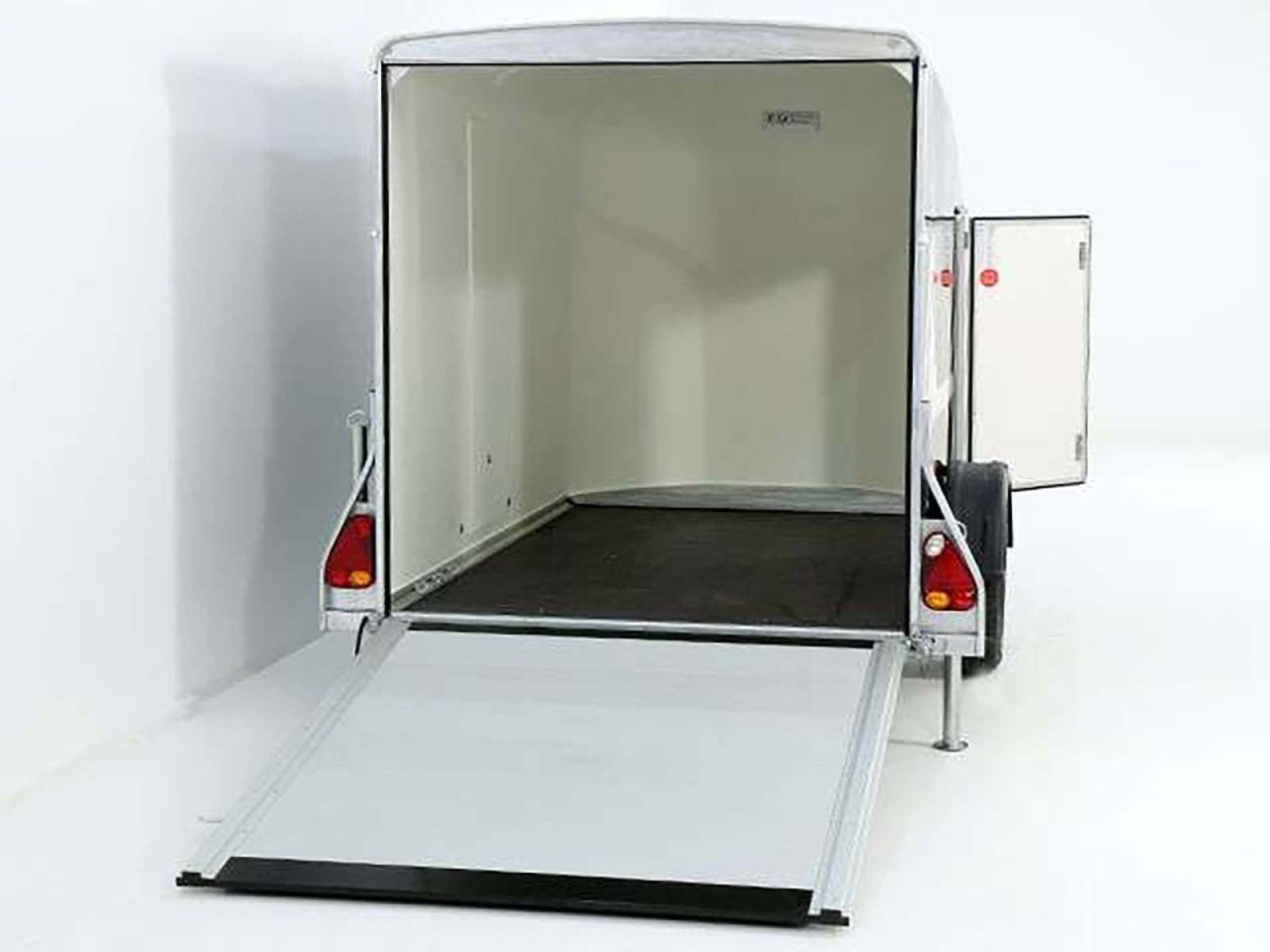 Debon Reboque fechado Cargo 1300 Vollpoly 150x290cm H:160cm, Porta, preto-Novo - Image 4