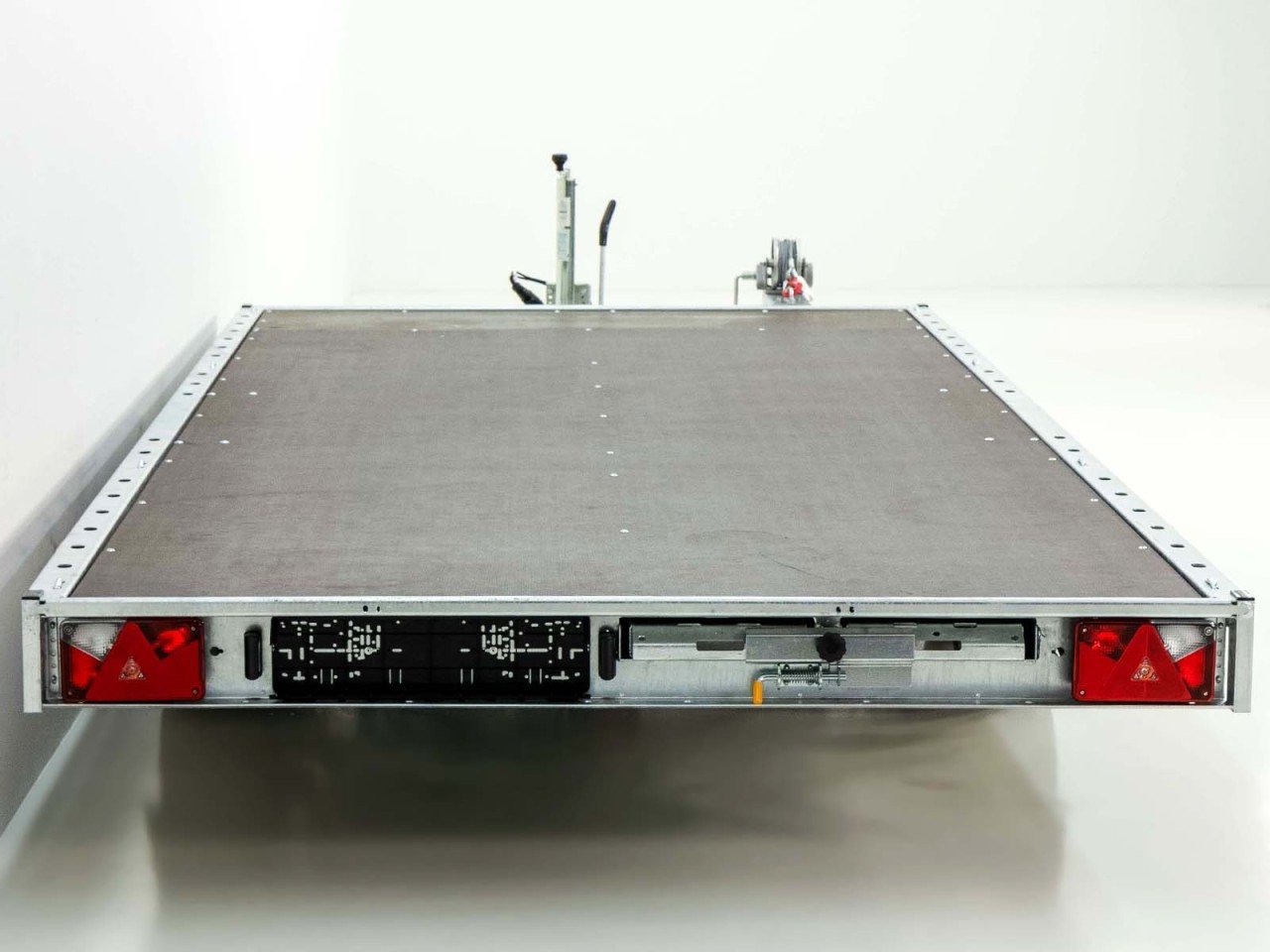 Temared Reboque porta-veículos Carkeeper 200x450cm 3,0t-Novo - Image 8
