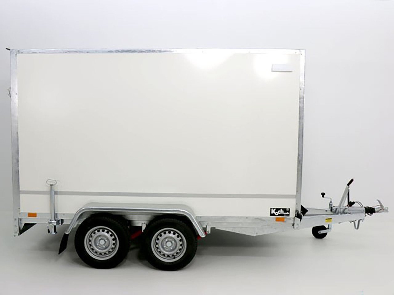 Blyss Reboque fechado 146x304cm Altura:180cm 2,7t-Novo - Image 2